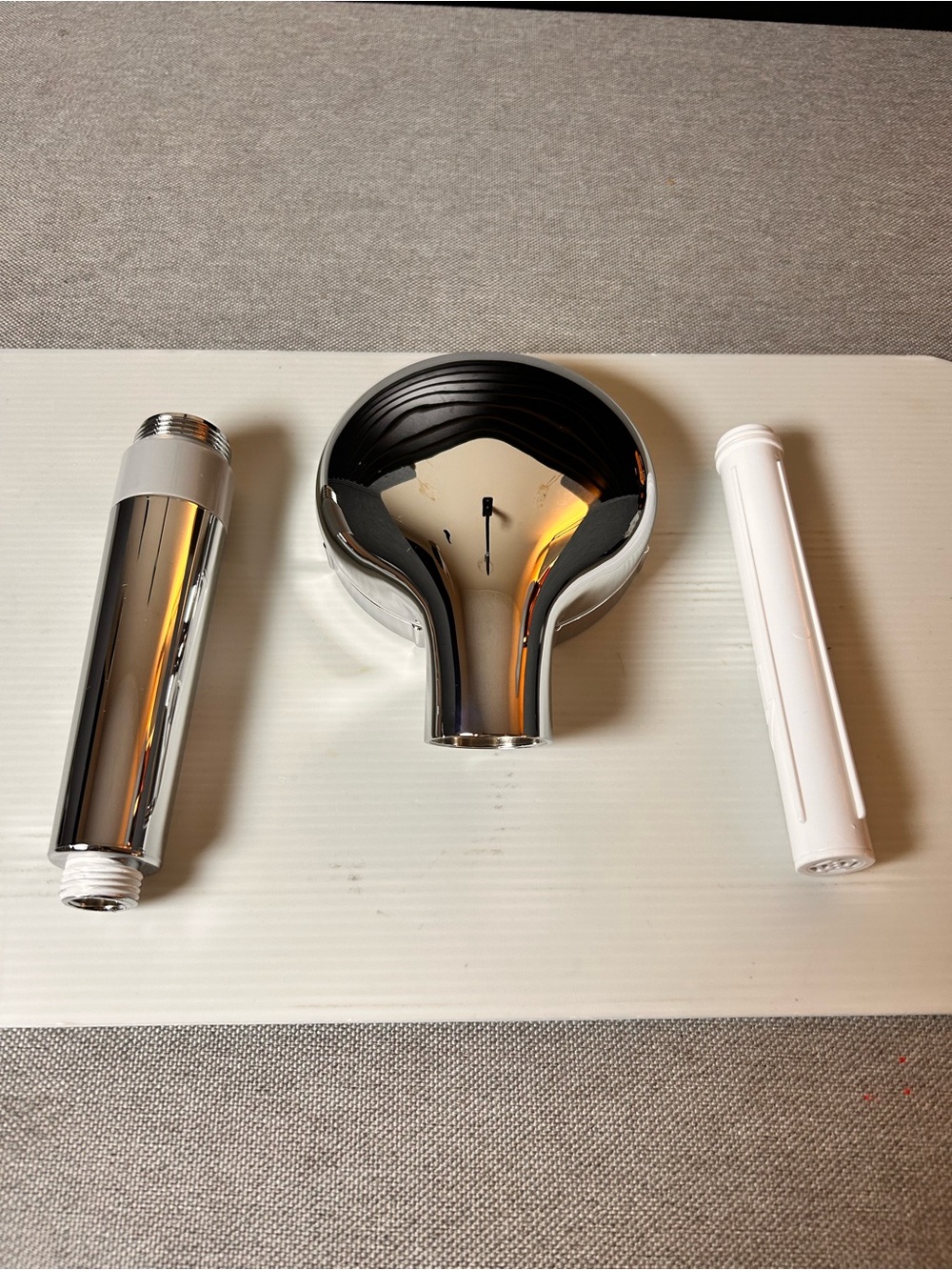 Eskiin handheld Filtered Shower Head chrome - Picture 3 of 9